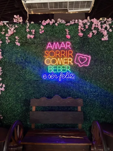 Luminárias personalizadas em led 