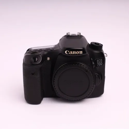 Câmera Canon EOS 70D (Apenas Corpo) - Excelente Estado
