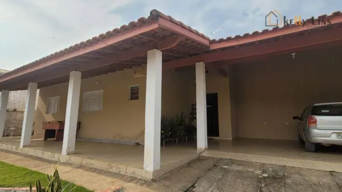 Maravilhosa chácara a venda na cidade de Pinhalzinho/SP com 1.000 m² de área, com 308 de á