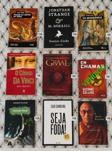 Livros usados a venda. Conservados cada exemplar, 15 reais.