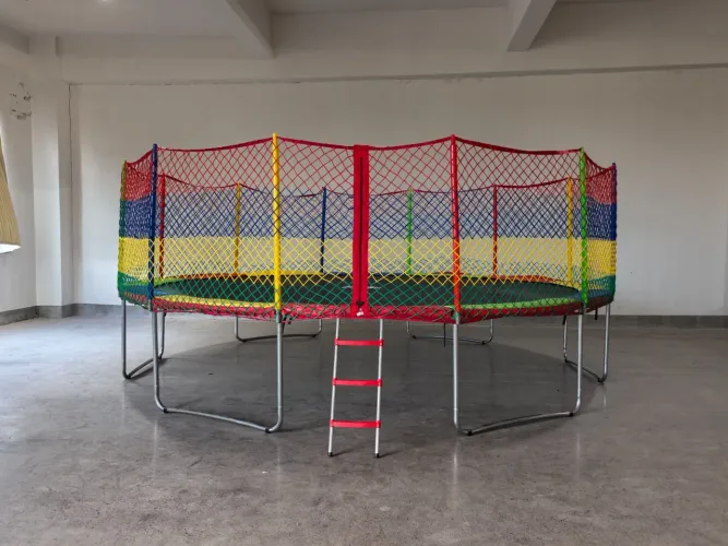 Aluguel Cama elastica GIGANTE (5 METROS) POR HORA