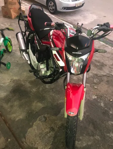 Vendo CG Honda Fan 2018