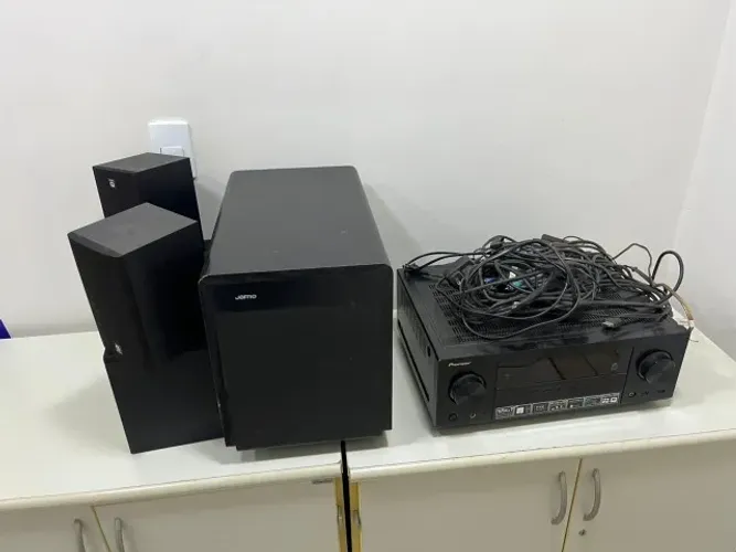 HOME THEATER PIONEER VSX-1123-K + SUBWOOFER JAMO