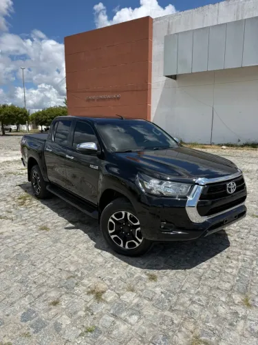 Toyota Hilux CD SRV 4X4 2.8 TDI Diesel Aut. 2021