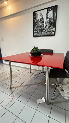 Mesa de jantar 4 lugares
