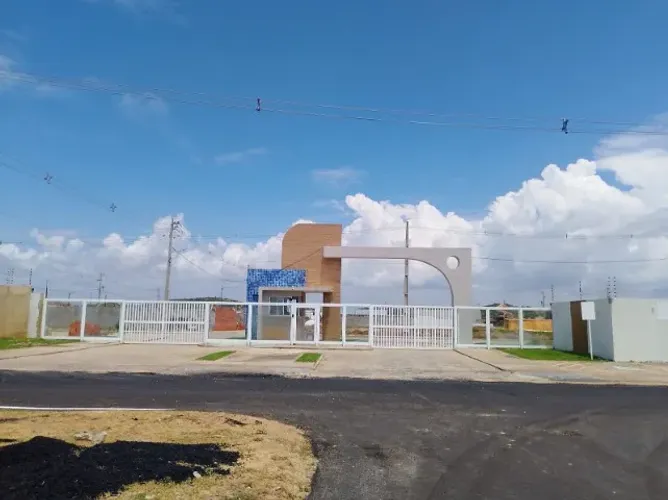 Vendo lote no Condomínio Fechado "LUAR DE ARUANA"