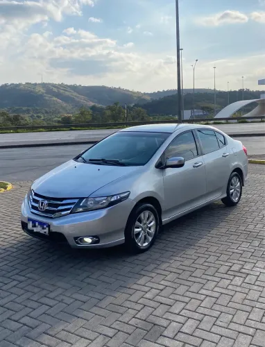 Honda City Sedan LX 1.5 Flex 16V 4P Aut. 2013