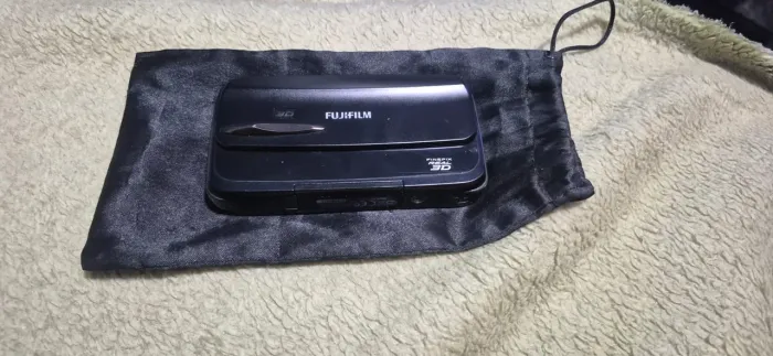 fujifilm finepix real 3d w3 camera