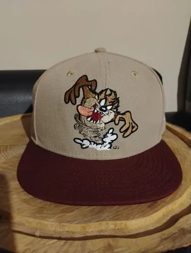 Boné New era Taz mania 