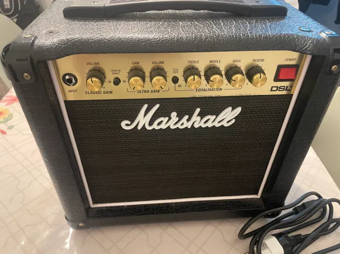 Marshall DSL 1 CR valvulado seminovo 