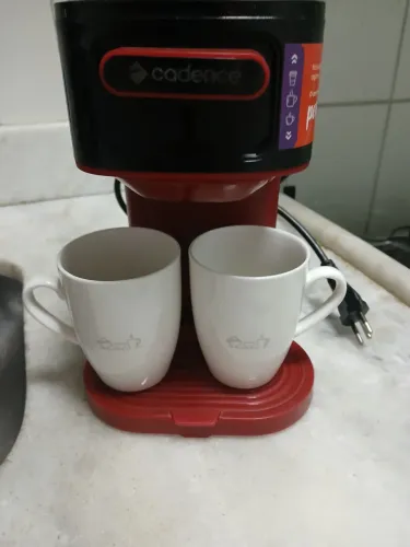 Cafeteira Elétrica Cadence Single Up Vermelha (Com as 2 Xícaras Originais)
