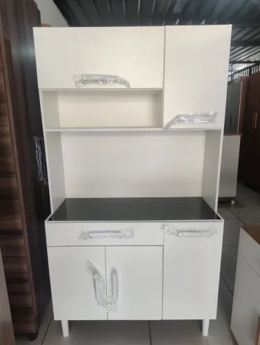 ARMÁRIO DE COZINHA