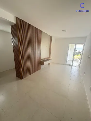 Òtimo 2 quartos, 1 suíte com 1 vaga de garagem com planejados no Grambery