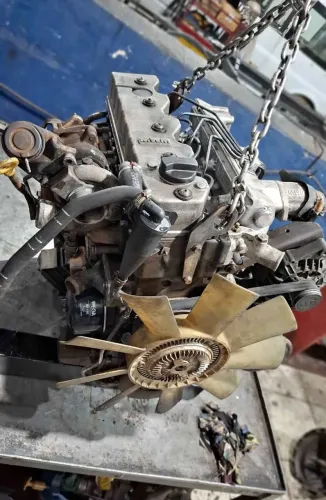 Motor Diesel MWM Sprint 2.8 bomba injetora 