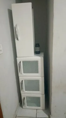 paneleiro/armário vertical de cozinha 4 portas branco com vidro