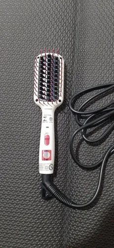 Escova modeladora,alisa,reduz o volume e anti frizz em cerâmica Inova nano Gama
