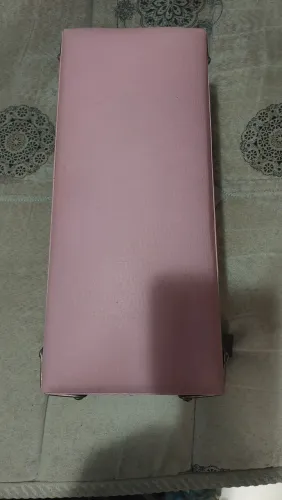 Apoio de pé, comp 30cm, larg 13cm ,alt 16,uso manicure, ou como peça decorativa.