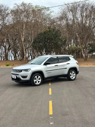 Jeep Compass Sport 2.0 4X2 Flex 16V Aut. 2017