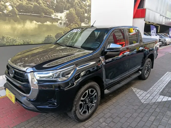 Toyota Hilux CD SRX 4X4 2.8 TDI 16V Diesel Aut. 2021
