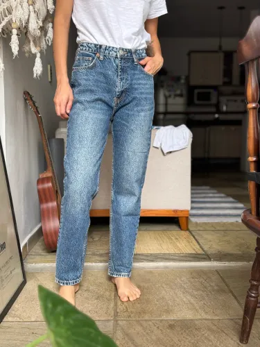 calça zara P jeans escuro