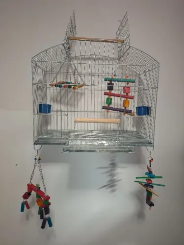 Gaiola grande em perfeito estado para Calopsitas