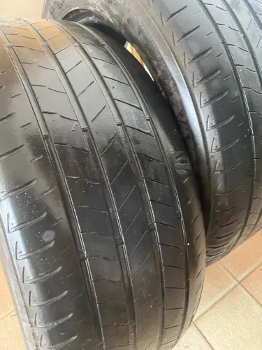 Pneu 16