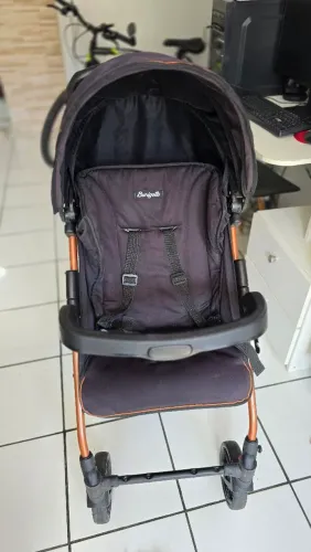 Carrinho de Bebê Burigotto Ecco - R$ 150,00