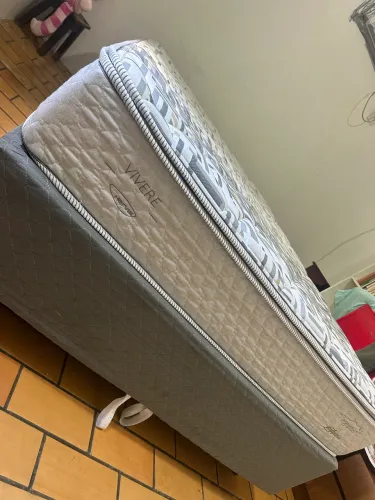 Cama box