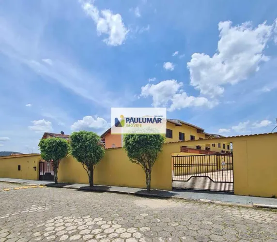 Sobrado de Condomínio com 2 quartos, Vila Atlântica, Mongaguá - R$ 300 mil, Cod: 832405
