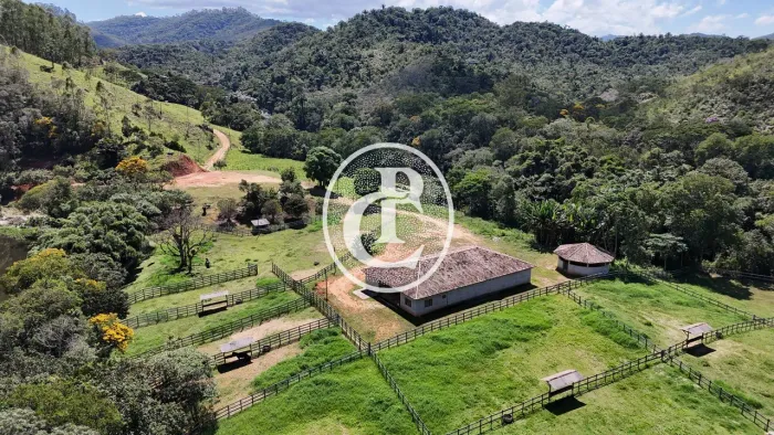 Fazenda à Venda em São Luiz do Paraitinga/SP  Oportunidade Única!