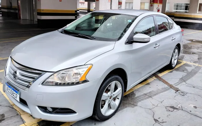 Nissan Sentra SV 2.0 Flexstart 16V Aut. 2014