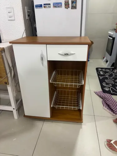Fruteira Multiuso em Excelente Estado
