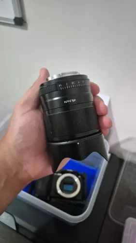 LENTE VILTROX AF 23mm f/1.4 STM ED IF