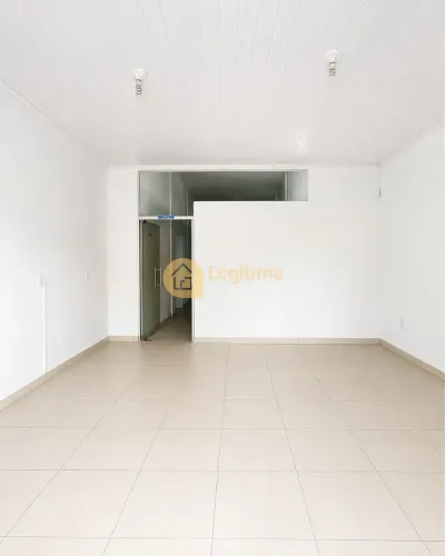 Sala comercial Avenida Francisco Magalhães, Setor Urias Magalhães, Goiânia-GO