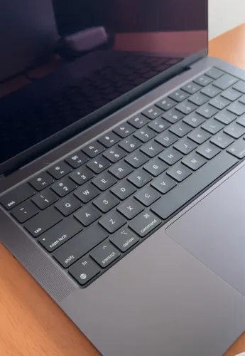 MacBook m5 pro - NOVO - @gbstore071