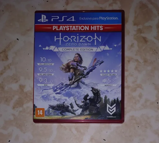 Jogo de PS4/PS5 Horizon Zero Dawn complete edition