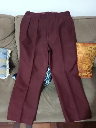Calça Vinho da RONVEXI