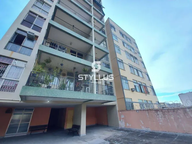 Amplo Apartamento com Varanda e Vaga no Engenho Novo! RO01X