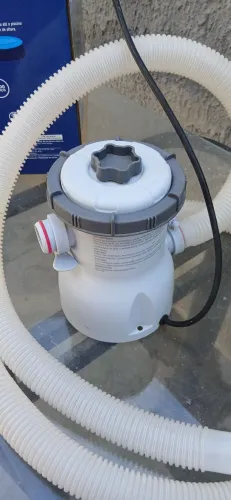 Bomba para limpar piscina inflável