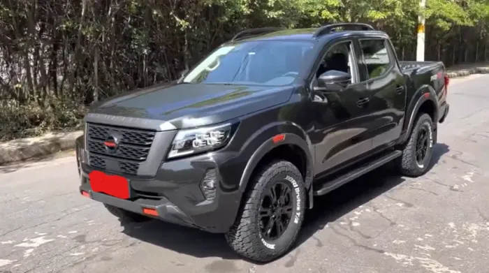 Nissan Frontier Pro4x CD 4X4 2.3 Bi-TB Die. AUT 2023