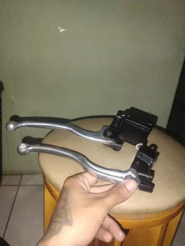 ? VENDO KIT DE COMANDOS DE FREIO E EMBREAGEM YAMAHA
