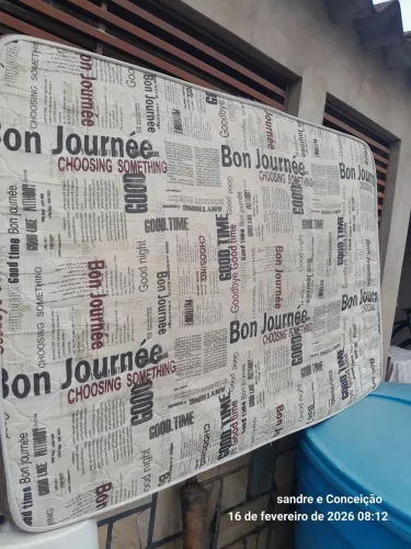 Cama madeira com coxão 