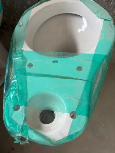 Vaso sanitário com caixa acoplada