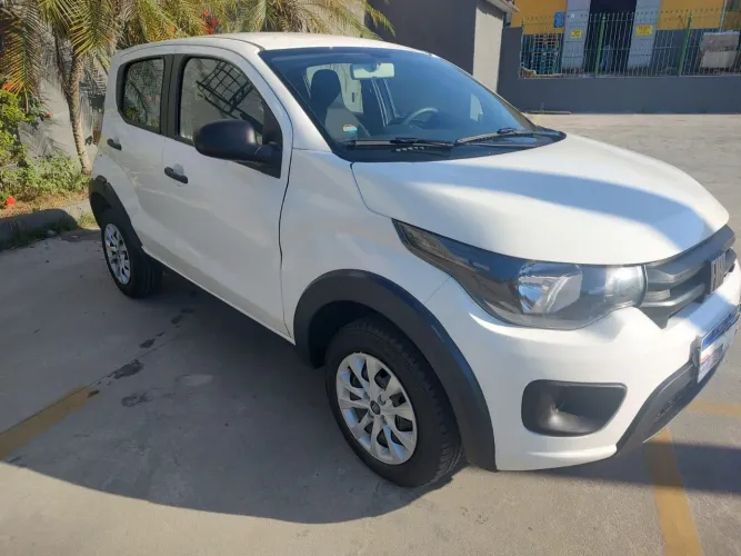 Fiat Mobi Like 1.0 Fire Flex 5P. 2024