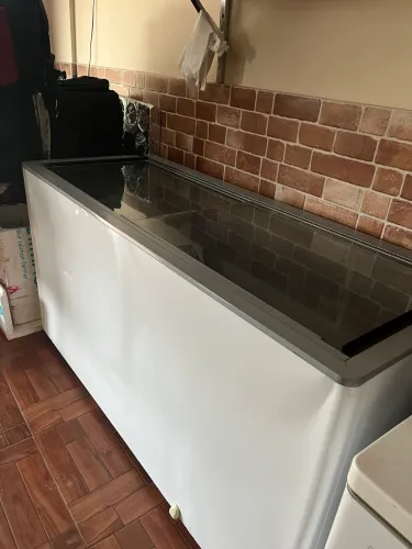 Freezer Expositor Horizontal Gelopar 510L Tampa de Vidro