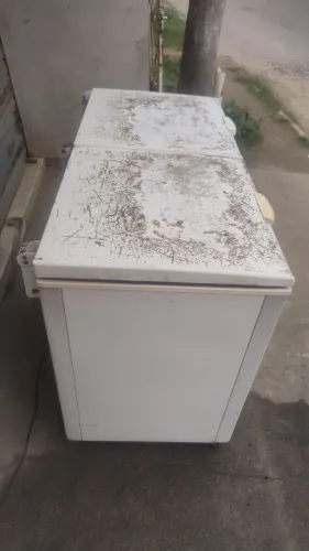 Freezer horizontal funcionando perfeitamente 400 litros