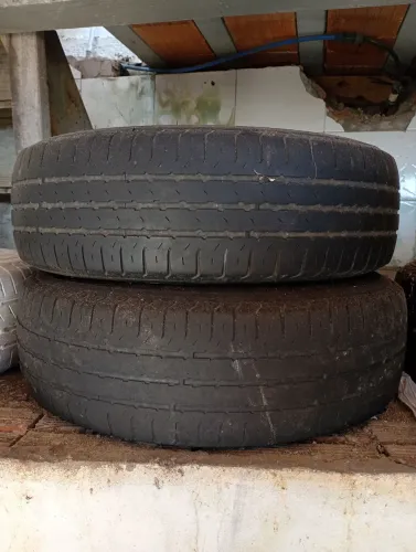 Pneus aro 13