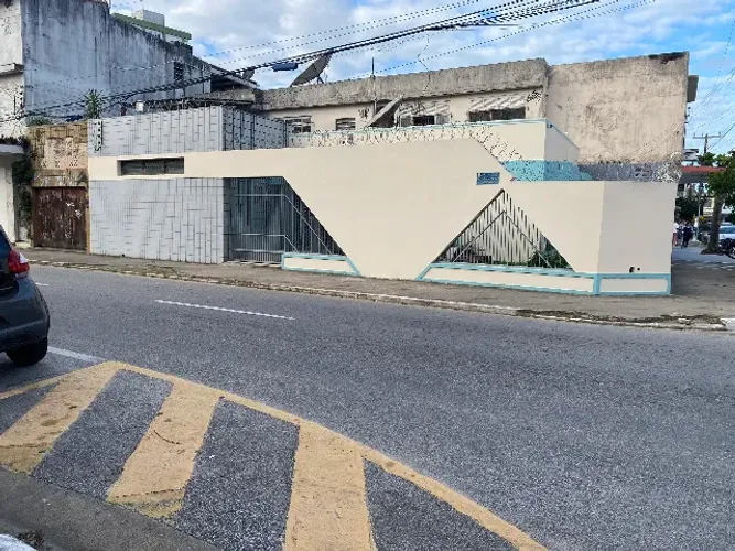 Casa Comercial no Centro para para Locação em local nobre.