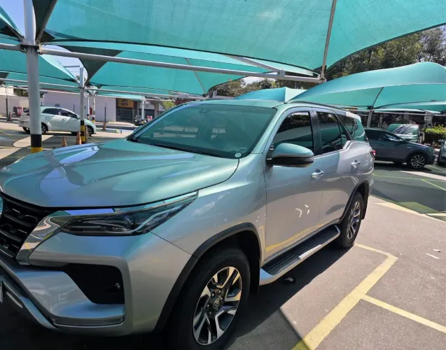 Toyota Hilux SW4 SRX 4X4 2.8 TDI 16V Dies. Aut. 2021