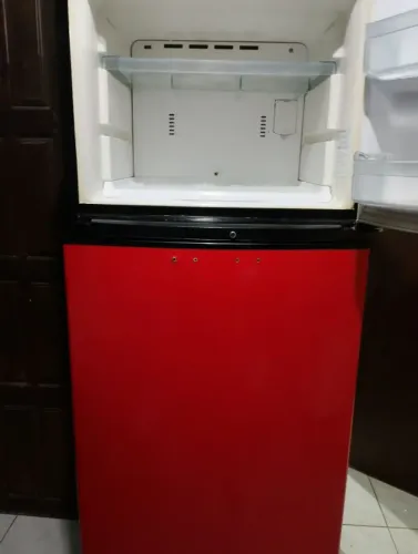 Vendo geladeira frosfree funcionando perfeitamente